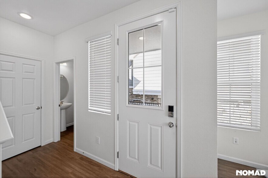 Building Photo - 5755 S Buchanan Ct