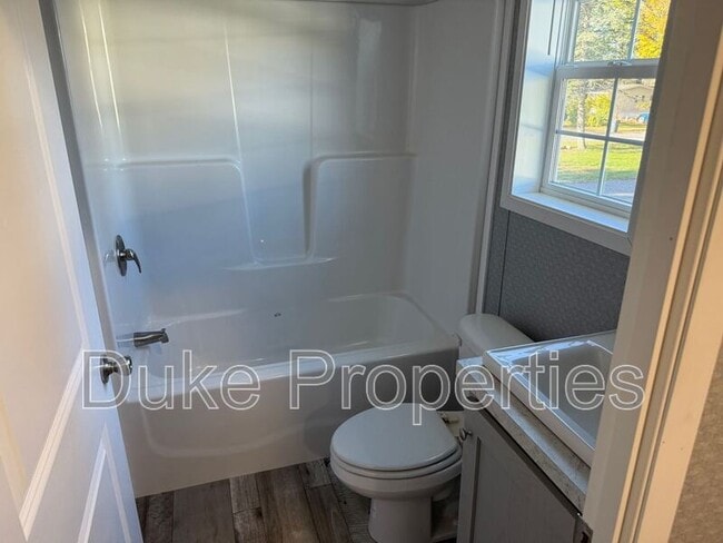 Building Photo - 619 Kilkenny Dr