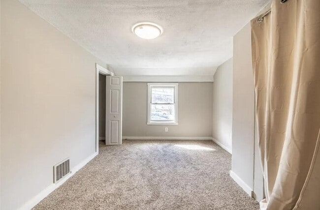 Building Photo - 406 Ligonier St