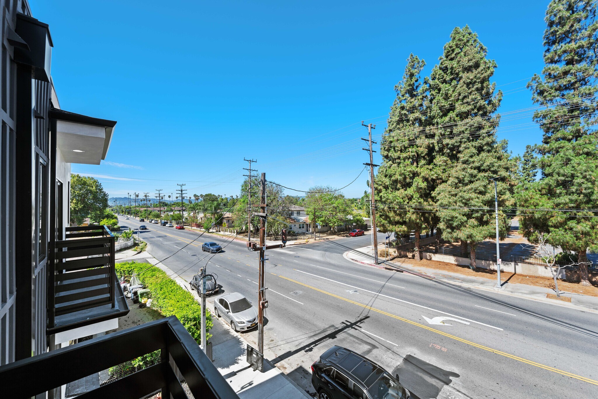 Building Photo - 6700 Kester Ave