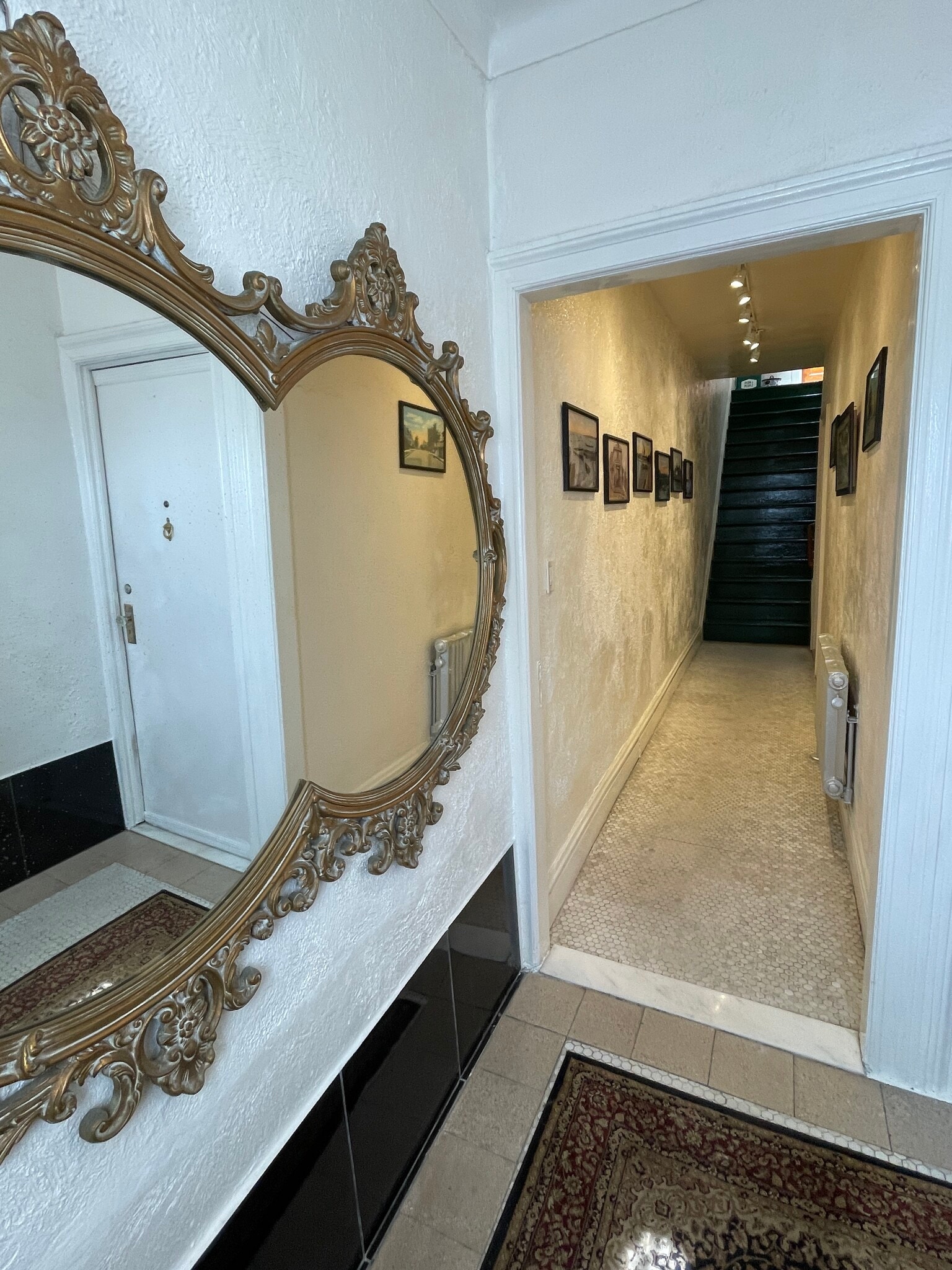 vestibule and hallway - 2608 14th St