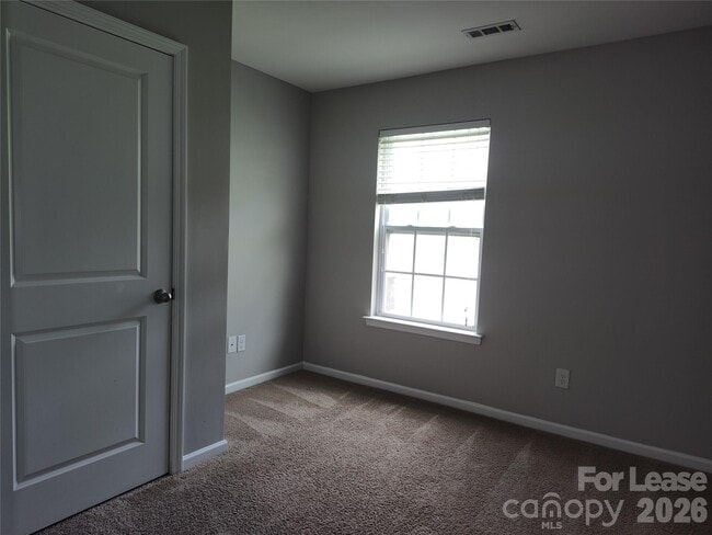 Building Photo - 6731 Broad Valley Ct