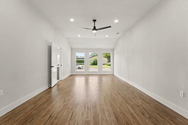 Building Photo - 7103 Blythdale Dr