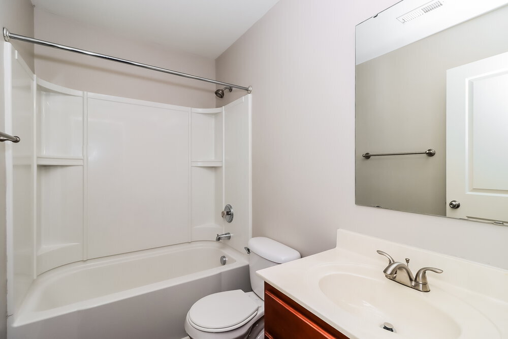 Building Photo - 5012 Broad Leaf Ct