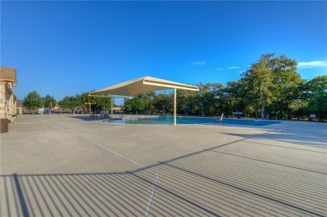 Building Photo - 2109 Edson Ct