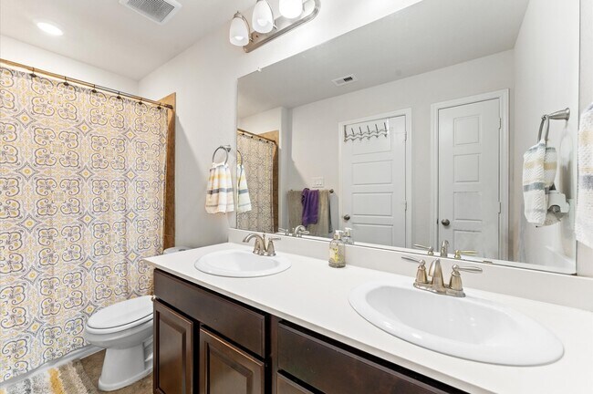 Building Photo - 24231 Prairie Glen Ln