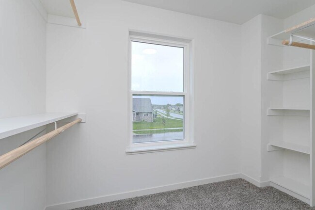 Building Photo - 3504 Green Pastures Ln