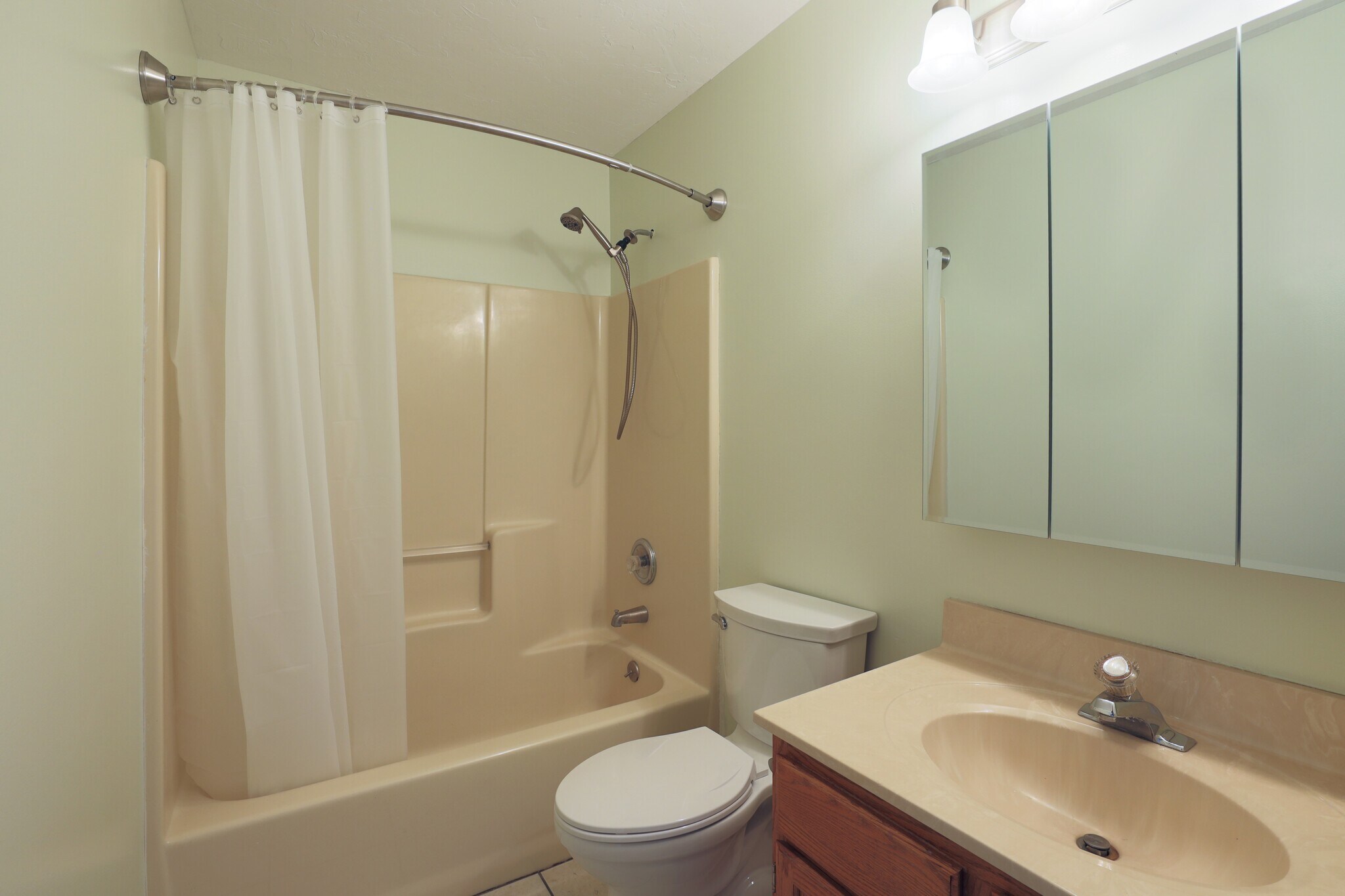 Building Photo - 3482 Mahoney Dr