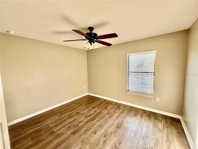 Building Photo - 2117 Lili Petal Ct