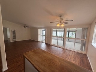 Building Photo - 379 Roberts Ave