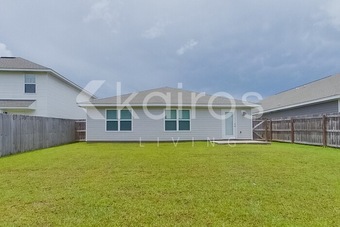 Building Photo - 121 Metalmark Dr