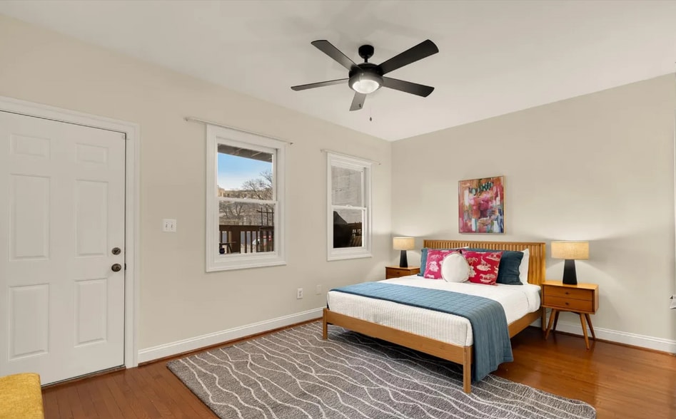 Building Photo - 1512 Park Rd NW