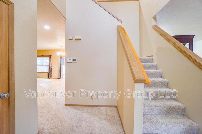 Building Photo - 2420 NE 165th Ave