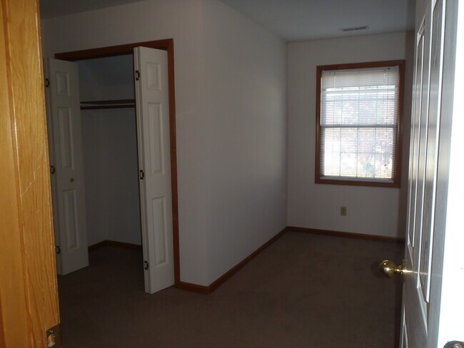 Building Photo - 4006 Beacon Hill Ct