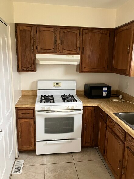 Building Photo - 31 North St