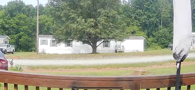 Primary Photo - 1975 McKenzie Park Ln