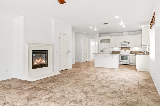 Building Photo - 2651 Desert Breeze Way