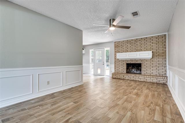 Building Photo - 1311 Willowbrook St