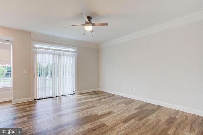 Building Photo - 15392 Ballerina Lp