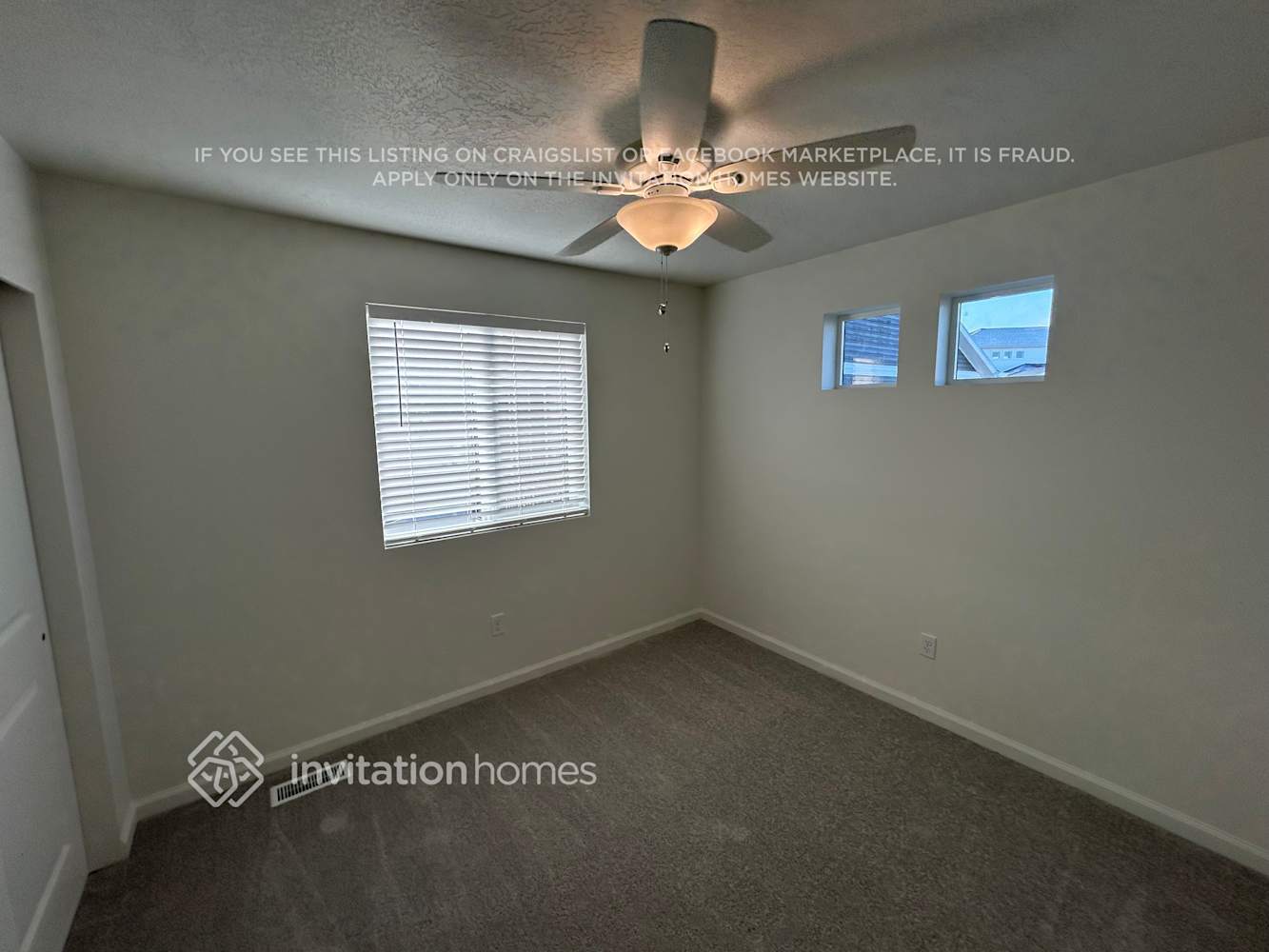 Building Photo - 328 N Broadway Dr