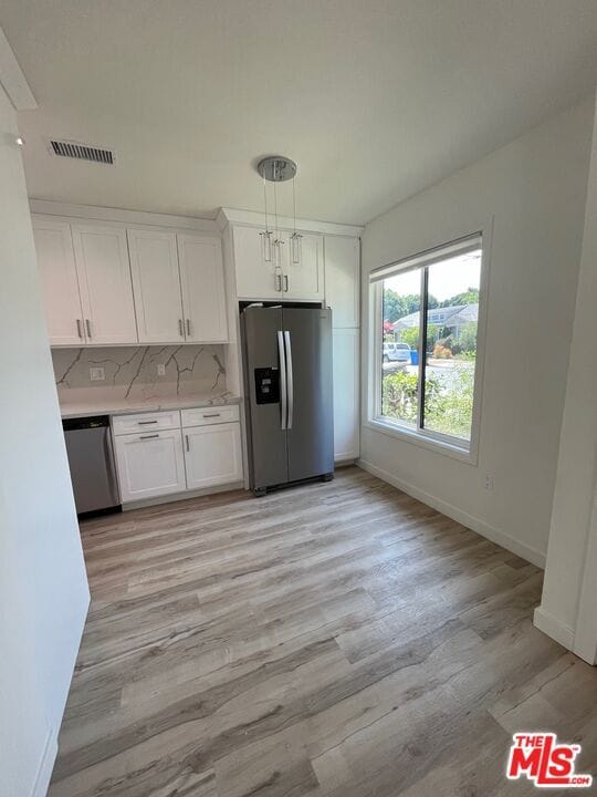 Building Photo - 9946 Farragut Dr