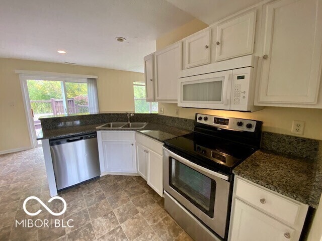 Building Photo - 6130 Tybalt Ln