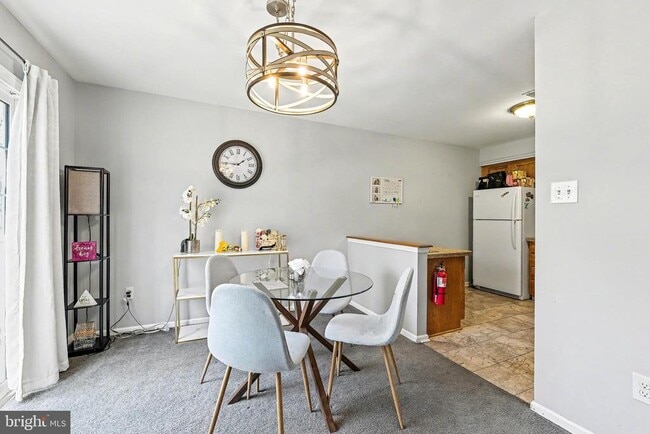 Building Photo - 775 Quail Pl