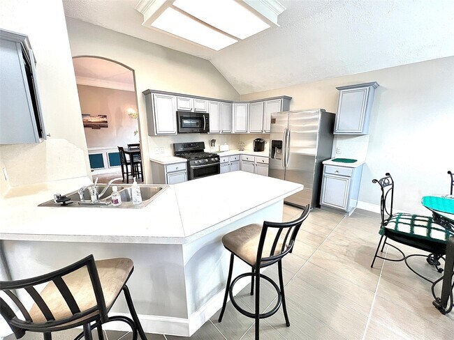 Building Photo - 21106 Rushing Creek Ln