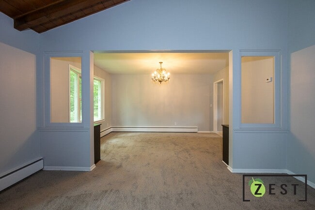 Building Photo - OPEN HOUSE Thursday August 29th 5-6pm