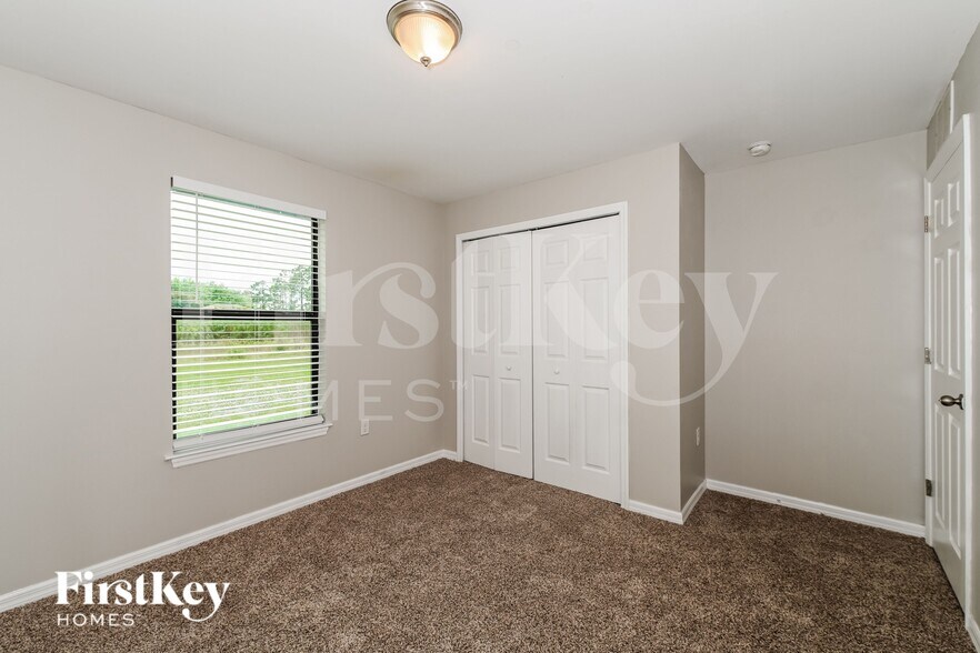 Building Photo - 3007 44th St SW