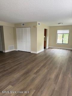 Building Photo - 200 International Dr