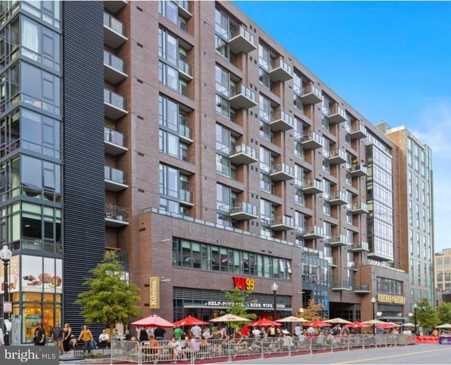 Building Photo - 70 N St SE