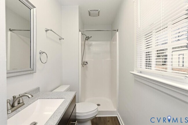 Building Photo - 115 Big Meadows Terrace