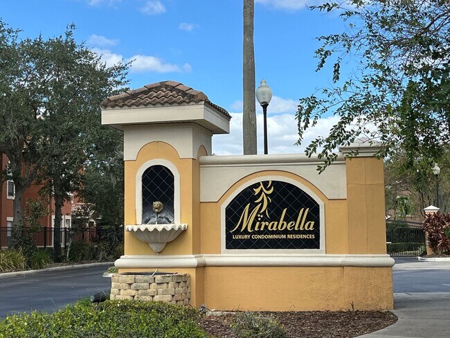 Building Photo - Stunning one bedroom, one bath luxury condo with large garage and fabulous community amenities.