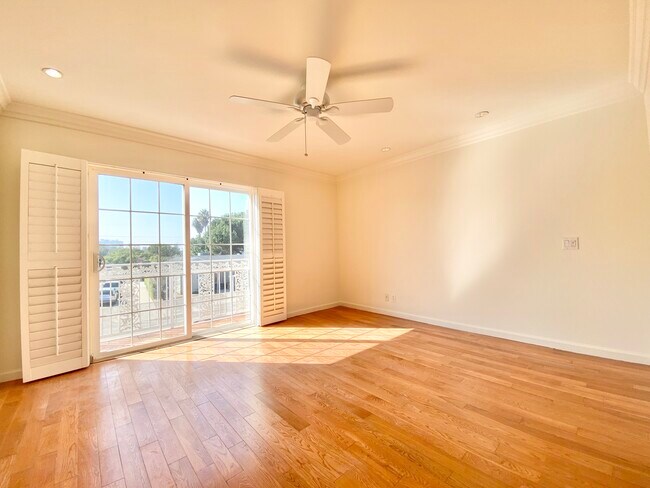 Building Photo - 4162 Alla Rd