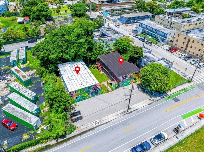 Building Photo - 1150 NW 1st Pl