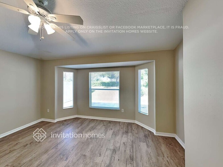 Building Photo - 12808 Adventure Dr