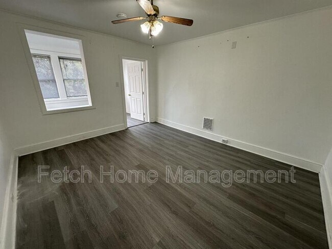 Building Photo - 431 Fremont St