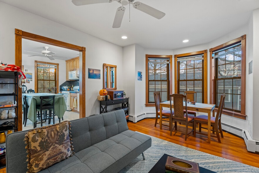 Main floor living room 1 view - 35 Eld St