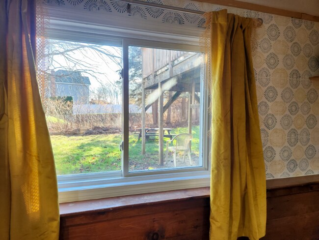 Building Photo - 431 Winnacunnet Rd