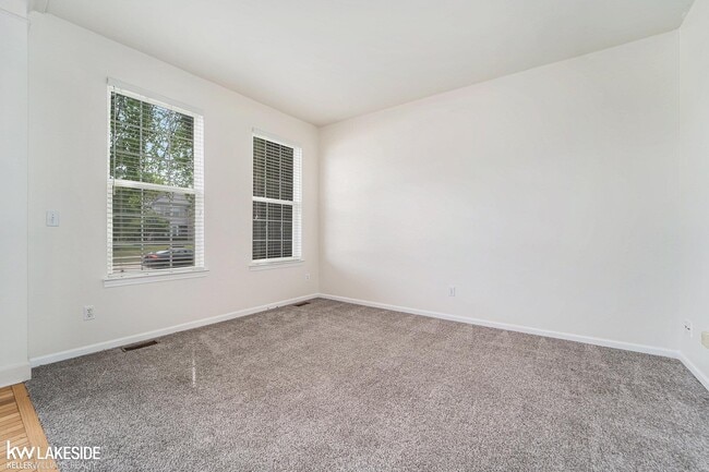 Building Photo - 34681 Giannetti Dr