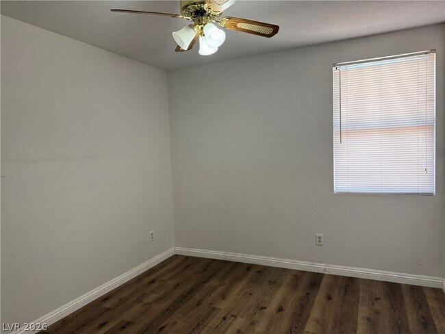 Building Photo - 2716 Lovington Dr