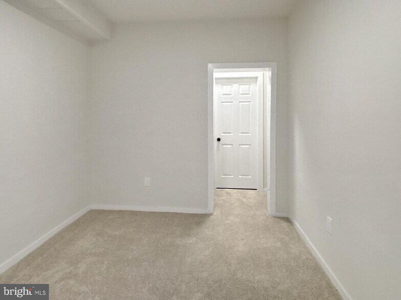 Building Photo - 2306 Wichita Ave