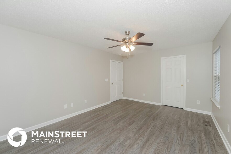 Building Photo - 204 Vintage Cir