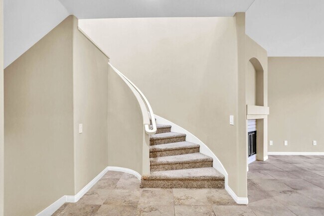 Building Photo - Beautiful 3 Bedroom/2.5 bath  detached hom...