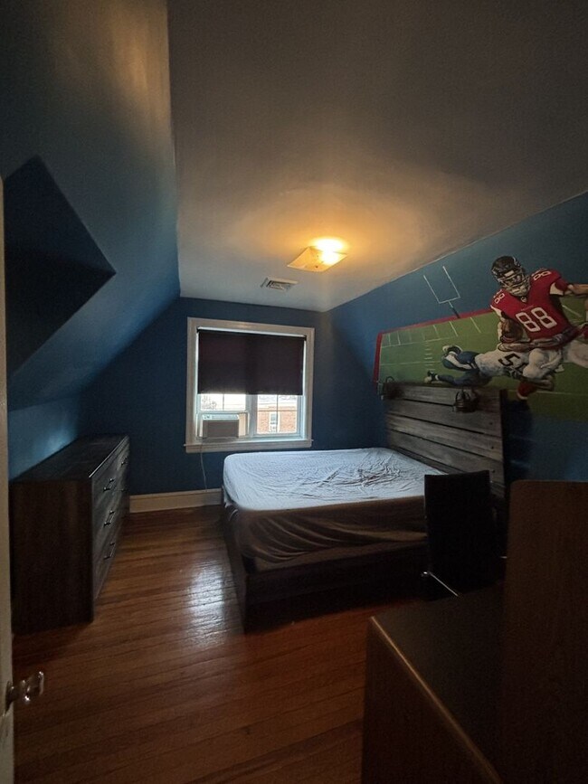 Building Photo - Elegant 3 Story Brick Corner Property Now Available