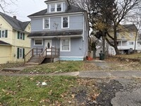 Building Photo - 9 Cowing St