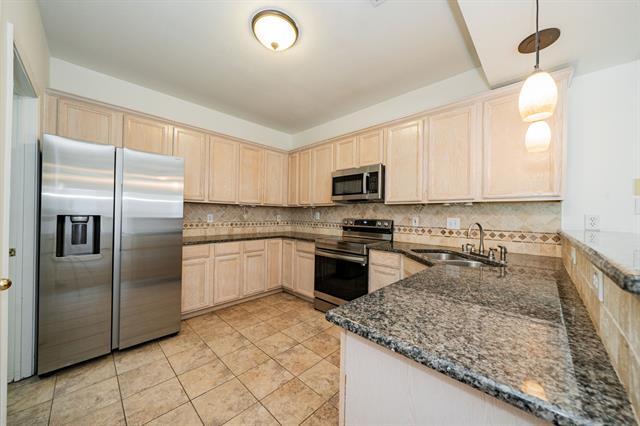Building Photo - 4129 Elmhill Dr