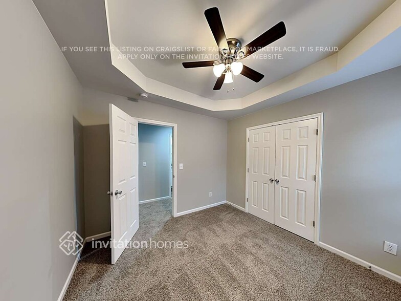 Building Photo - 720 Red Oak Tree Dr