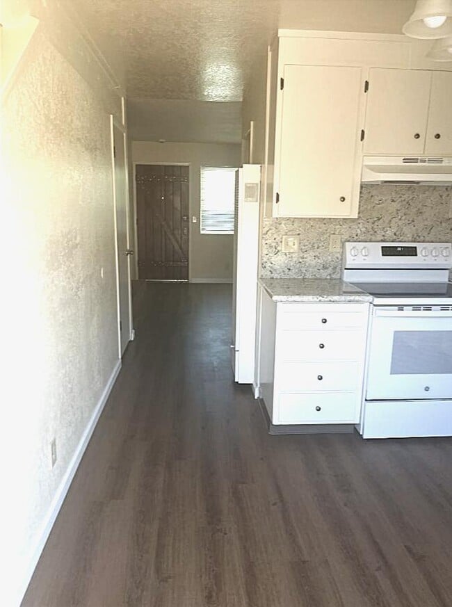 Building Photo - 42 Washington St